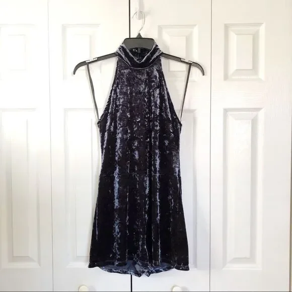 JUNE & HUDSON Mock Neck Velvet Romper 1/L - Picture 3 of 8